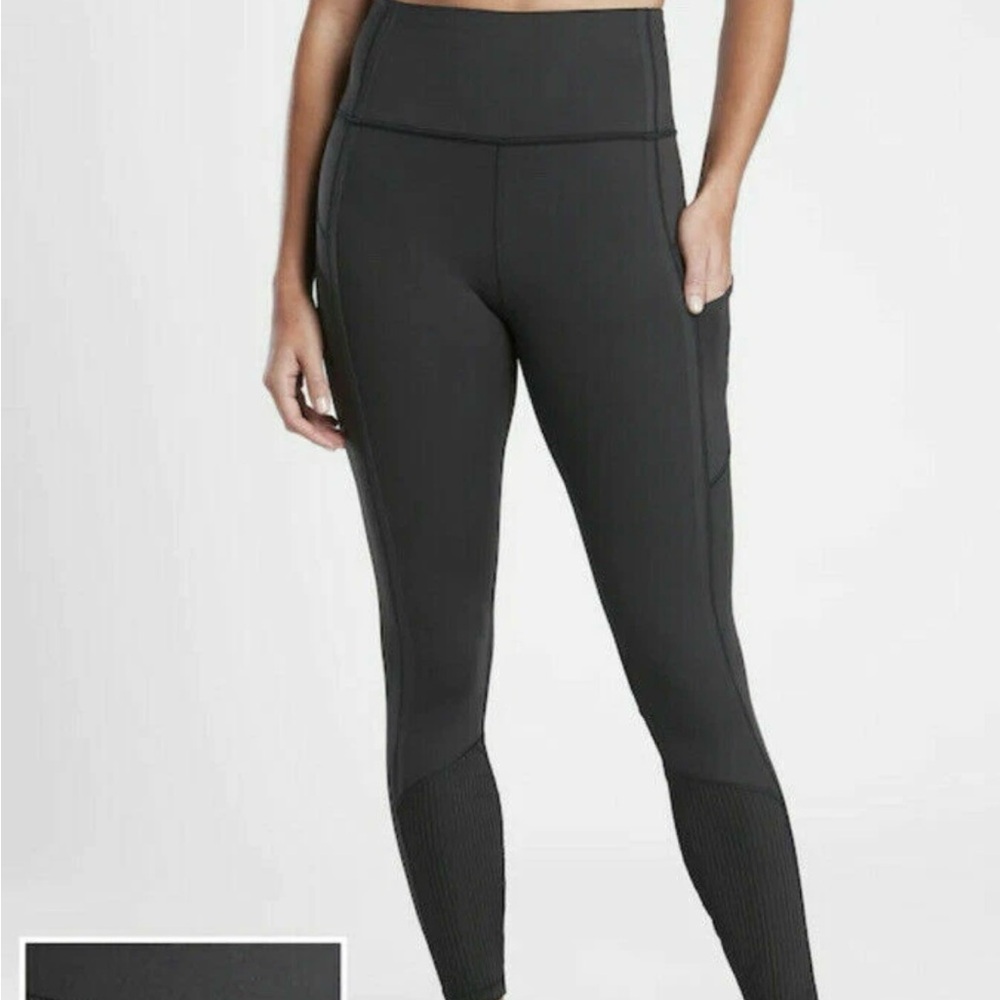 Athleta Black High-Waisted Legging vitality rib 7/8 tight size small
